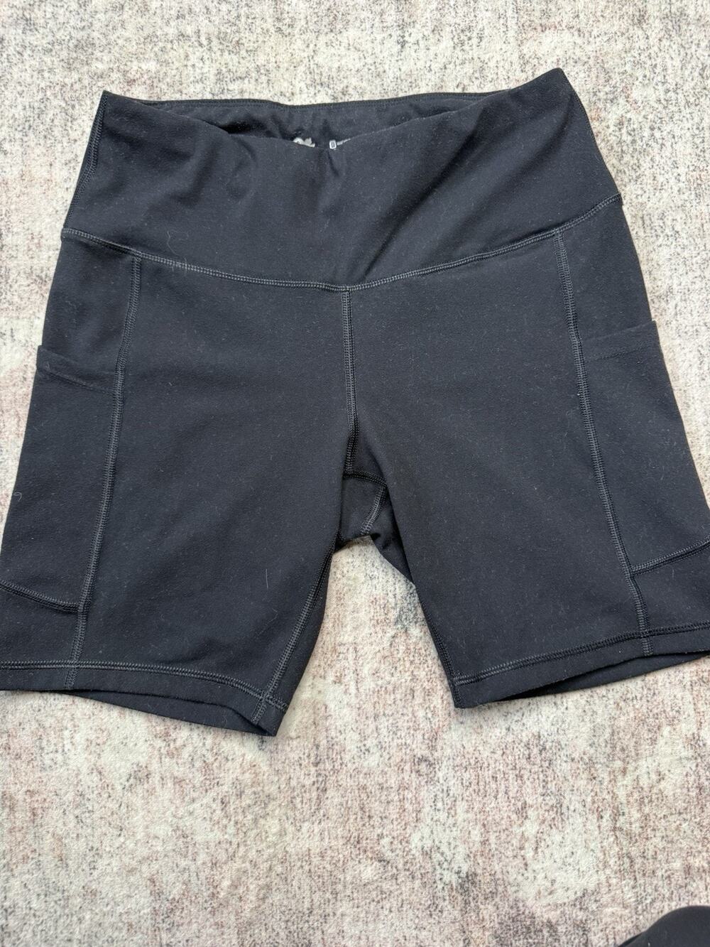 IUGA Women's Sz M Black High Waist Stretch Biker Shorts With Pockets